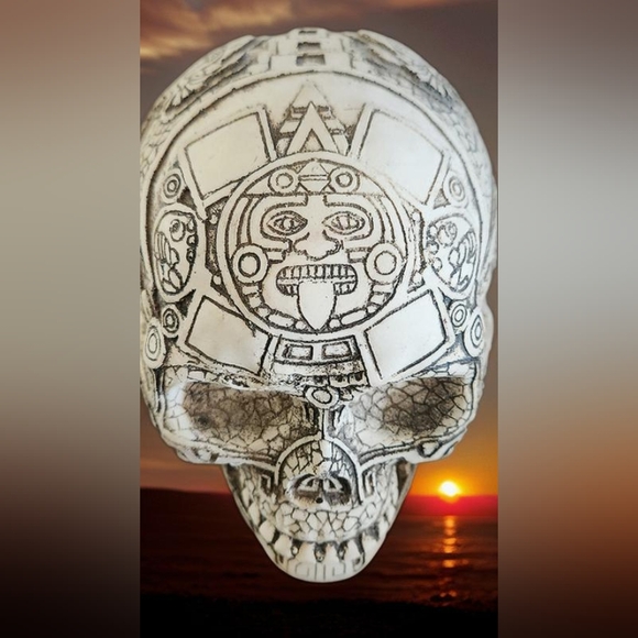 Mesoamerican Maya Aztec God's Skull Figurine 8" Long - Picture 4 of 13